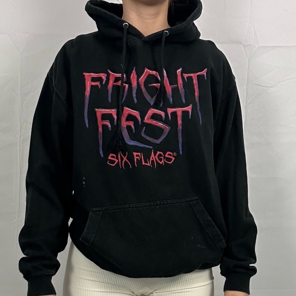 Black Fright Fest Six flags large sweater
